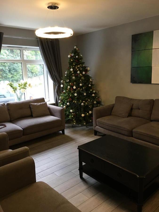 The Town House Kinsale, Hosted By Exquisite Holiday Homes, Sleeps 16 Dış mekan fotoğraf