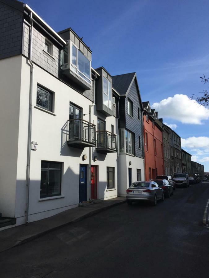 The Town House Kinsale, Hosted By Exquisite Holiday Homes, Sleeps 16 Dış mekan fotoğraf
