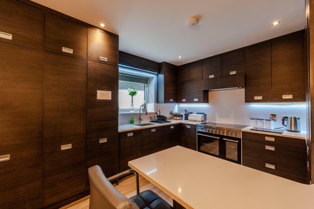 The Town House Kinsale, Hosted By Exquisite Holiday Homes, Sleeps 16 Dış mekan fotoğraf